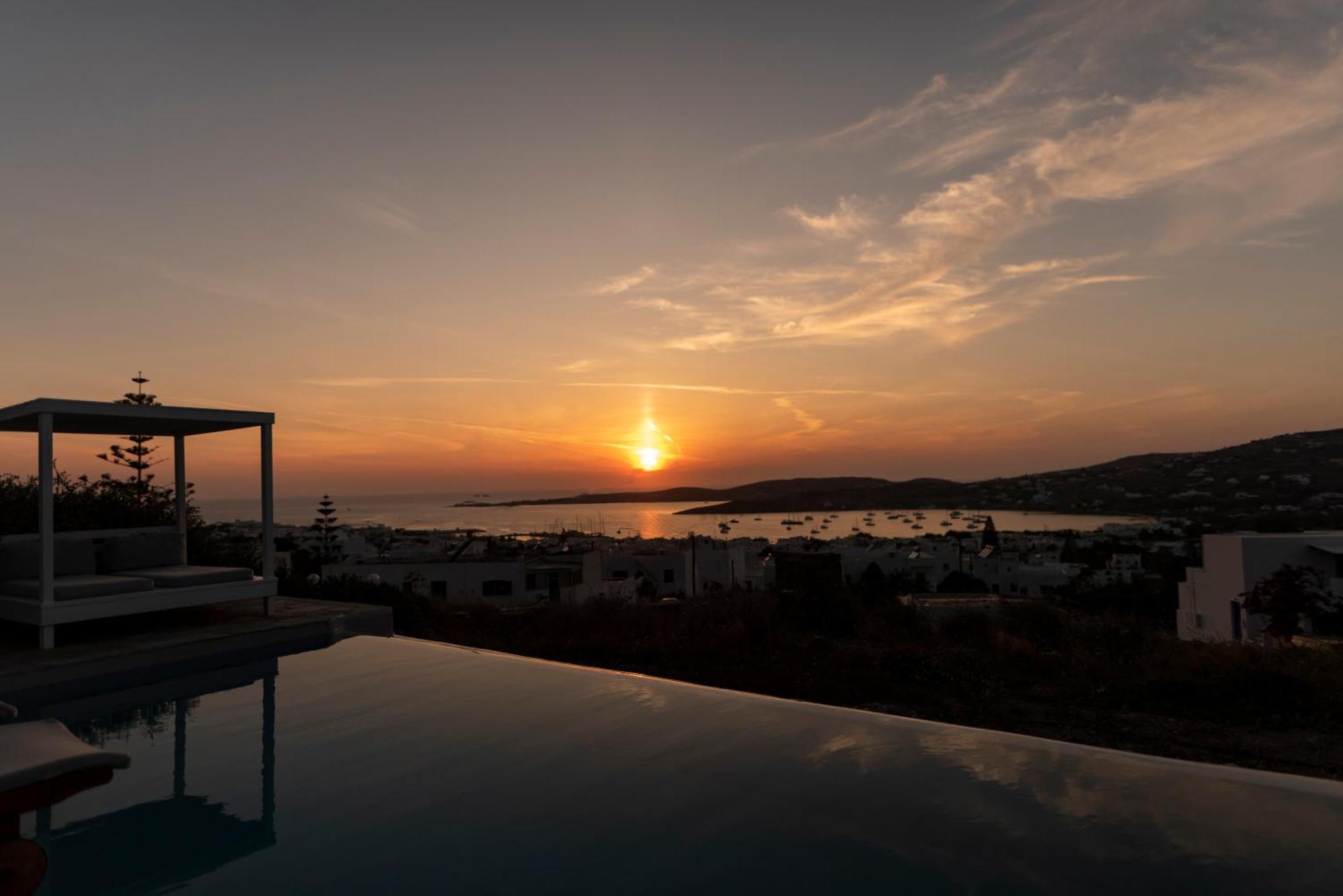 Orasea Villa With Private Pool パロス島 エクステリア 写真